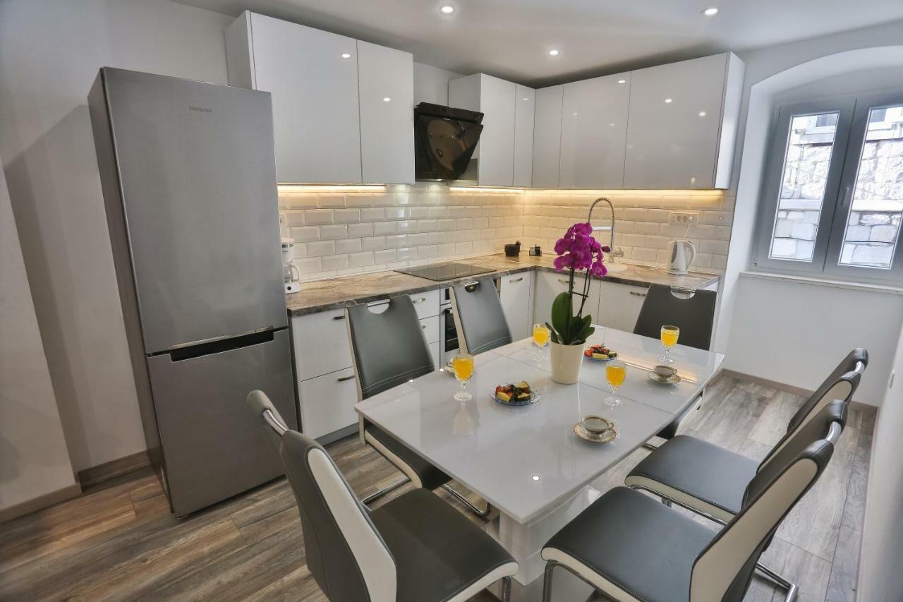 Luxury Apartment Lioness Сплит Екстериор снимка